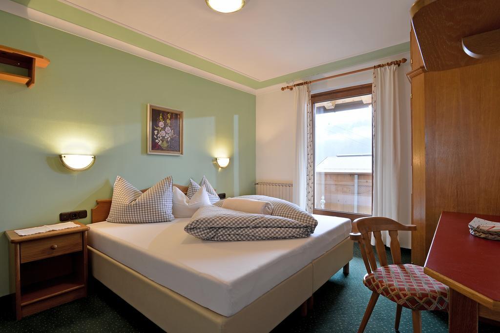 Landhaus Kumbichl Mayrhofen Kamer foto